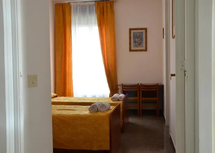Dom Polski Jana Pawla Ii - Casa Per Ferie * Rome